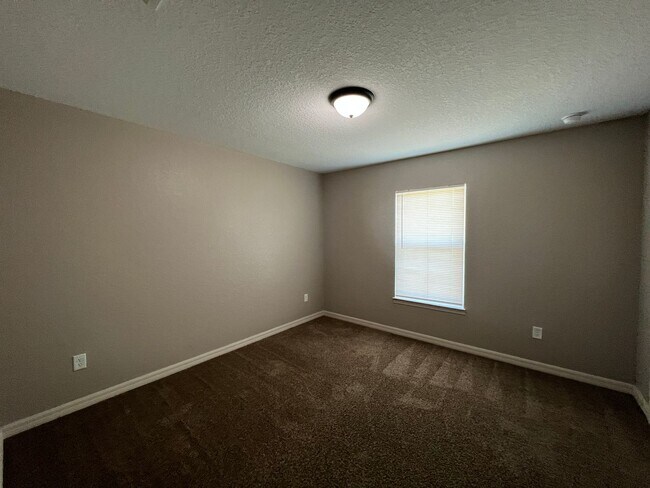 Foto del edificio - 3 BD/2BA Home in Beautiful Ocala!!!