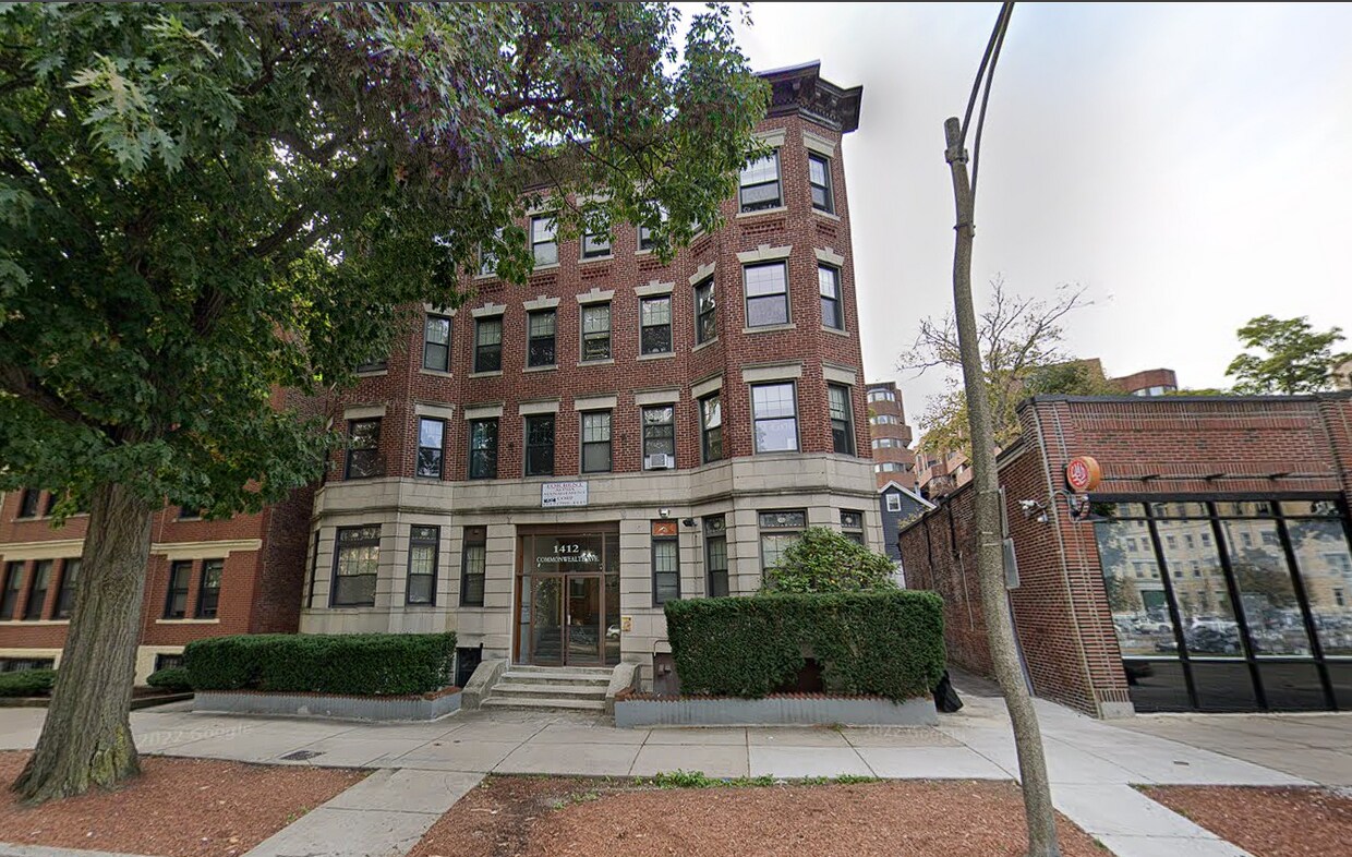 Foto principal - 1412 Commonwealth Ave