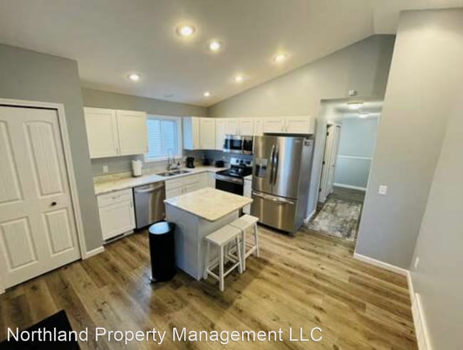 Building Photo - 3 br, 2 bath House - 1054 Cupola Place