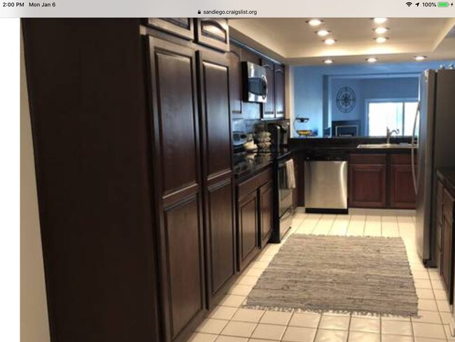 Foto del edificio - 135 S Sierra Ave