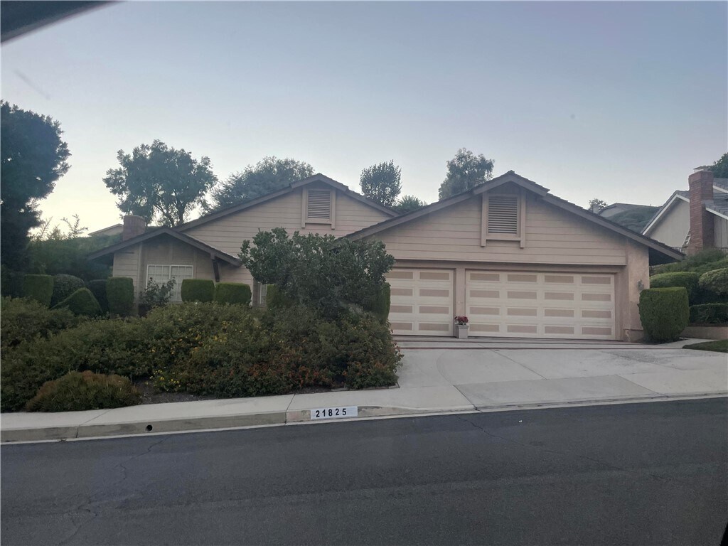 Primary Photo - 21825 Rushford Dr