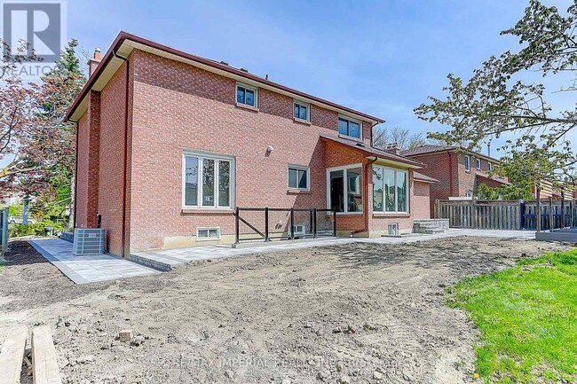 Building Photo - 88 Drumern Crescent