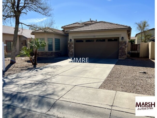 Building Photo - BEAUTIFUL 3 BEDROOM HOME IN CASA GRANDE!