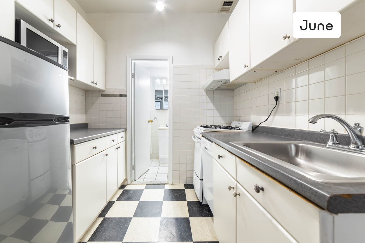 Primary Photo - 47 East 30th Street