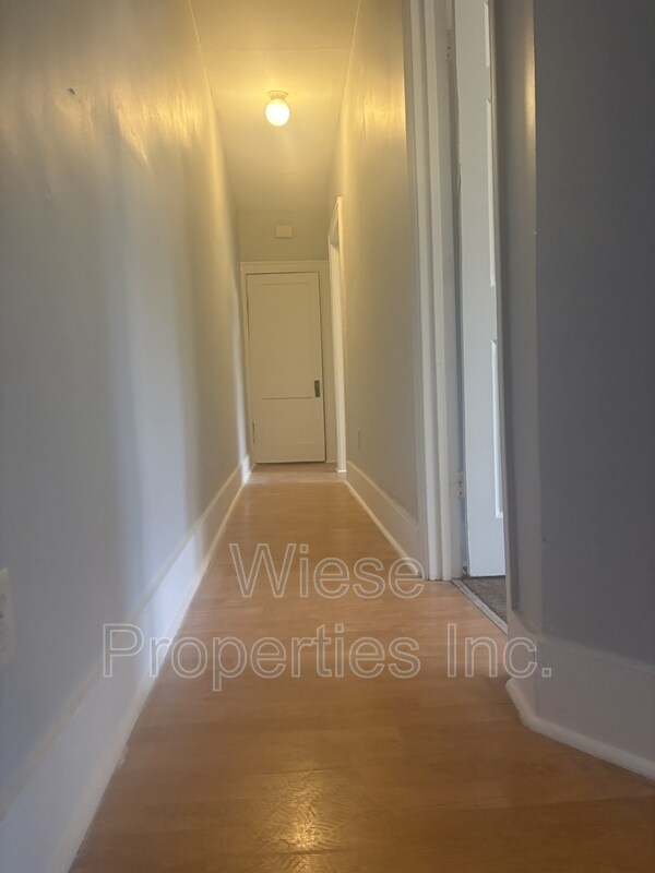 Foto principal - 831 N 9th St