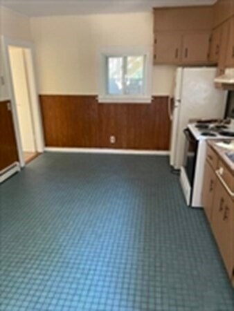 Building Photo - 95 Endicott Ave