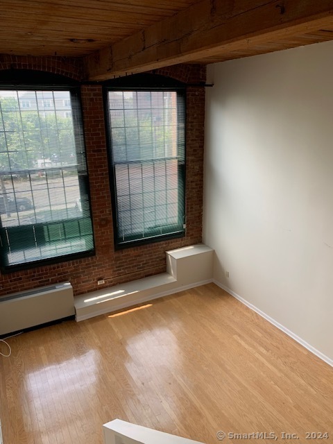 Building Photo - 25 Grand St