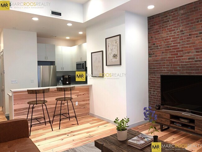 Foto del edificio - 229 Newbury St