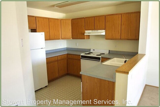 Building Photo - 5410 N Hills Dr