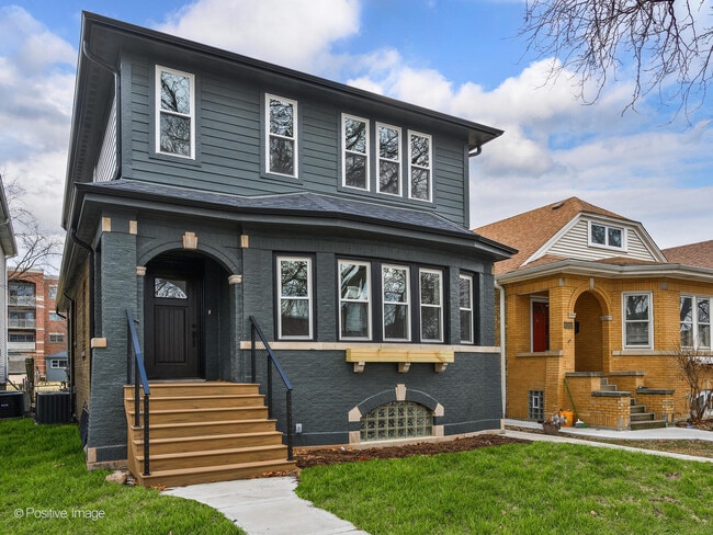 Building Photo - 6578 N Onarga Ave