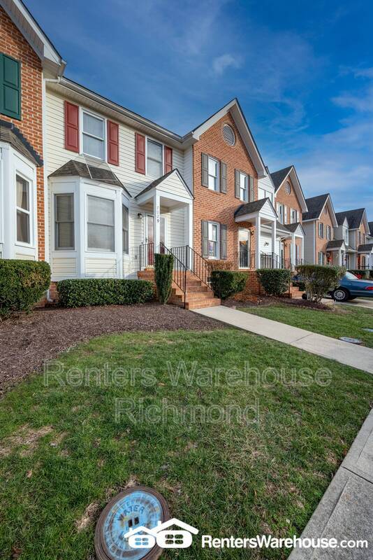 Building Photo - 7029 Pine Orchard Ct