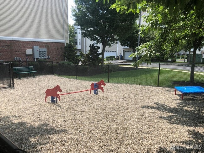 Building Photo - 406 Giordano Ave