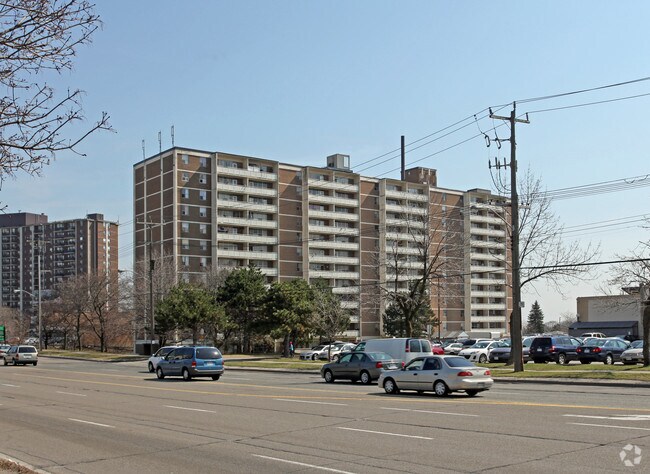 Photo principale - 550 Scarborough Golf Club Rd