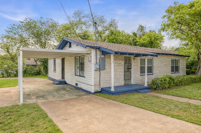 Foto del edificio - 1500 J J Flewellen Rd