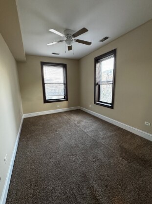 Foto del edificio - 3700 N Sheffield Ave