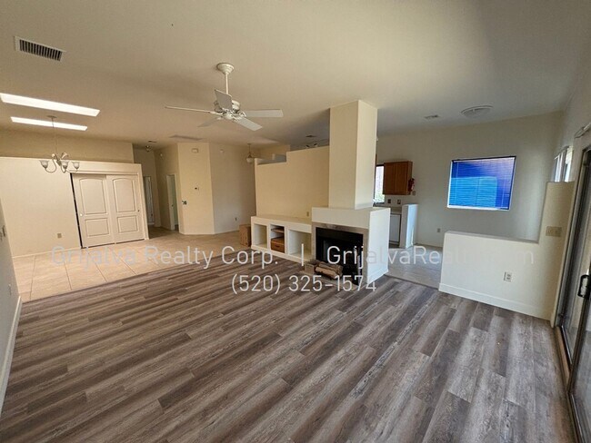 Foto del edificio - Beautiful 2 BD 2 BA House in the Springs i...