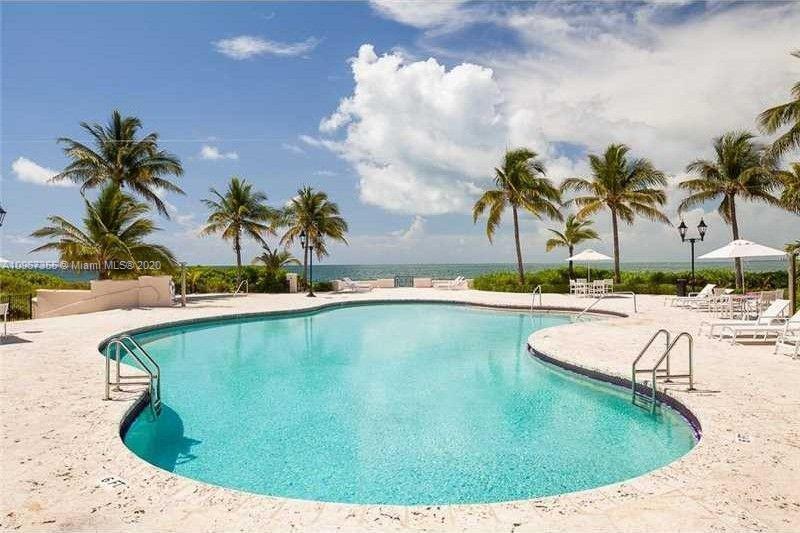 Primary Photo - 19227 Fisher Island Dr