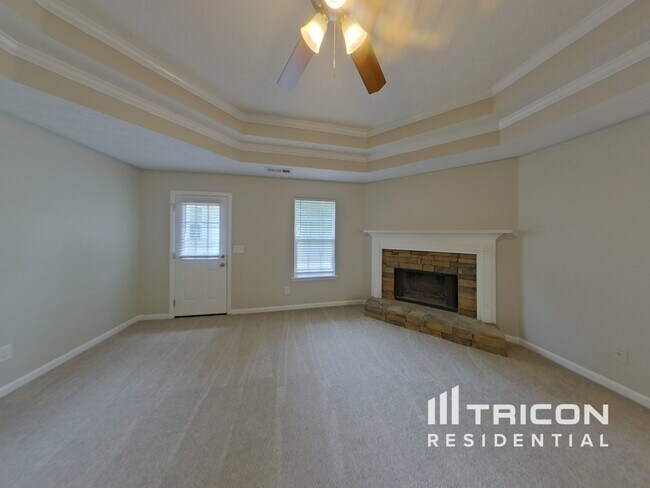 Foto del edificio - 10 Shadowbrook Ln