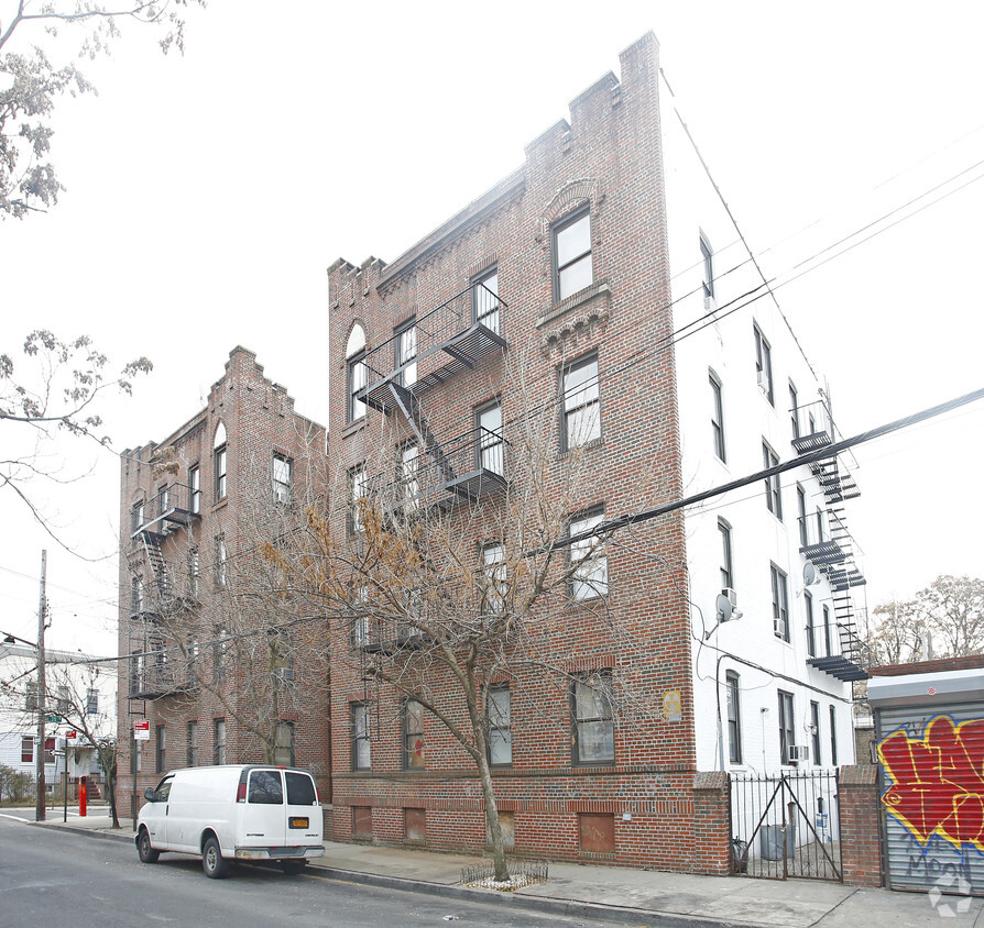 Building Photo - 3424 Cortelyou Rd