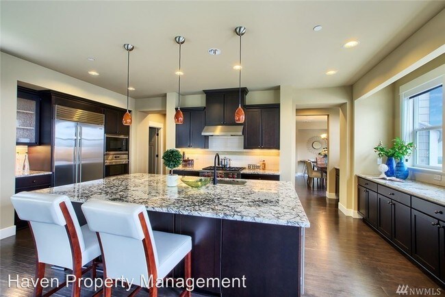 Foto del edificio - 4 br, 3.5 bath House - 7106 169th Ave SE