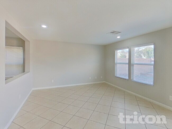 Foto del edificio - 11751 Village Arbor St