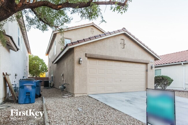 Building Photo - 5013 Whistling Acres Avenue