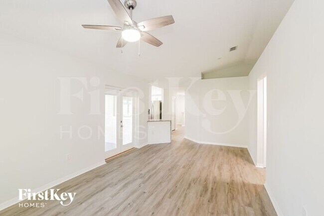 Foto del edificio - 29 Brian Ln