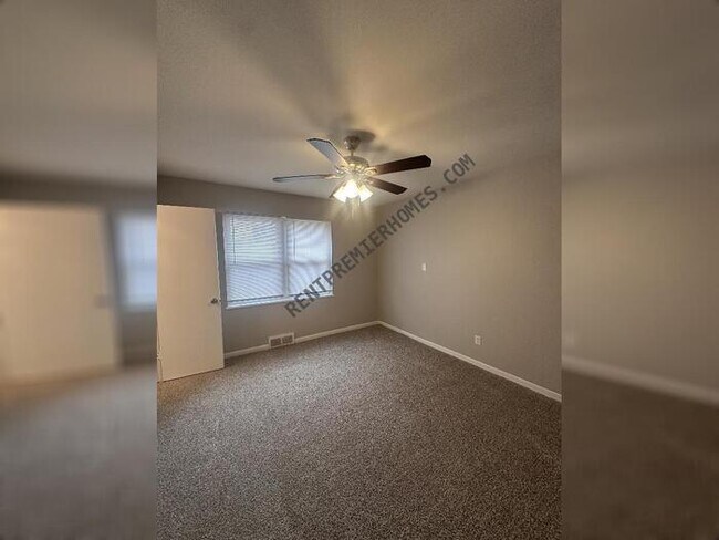 Foto del edificio - 432 W Ercoupe Dr