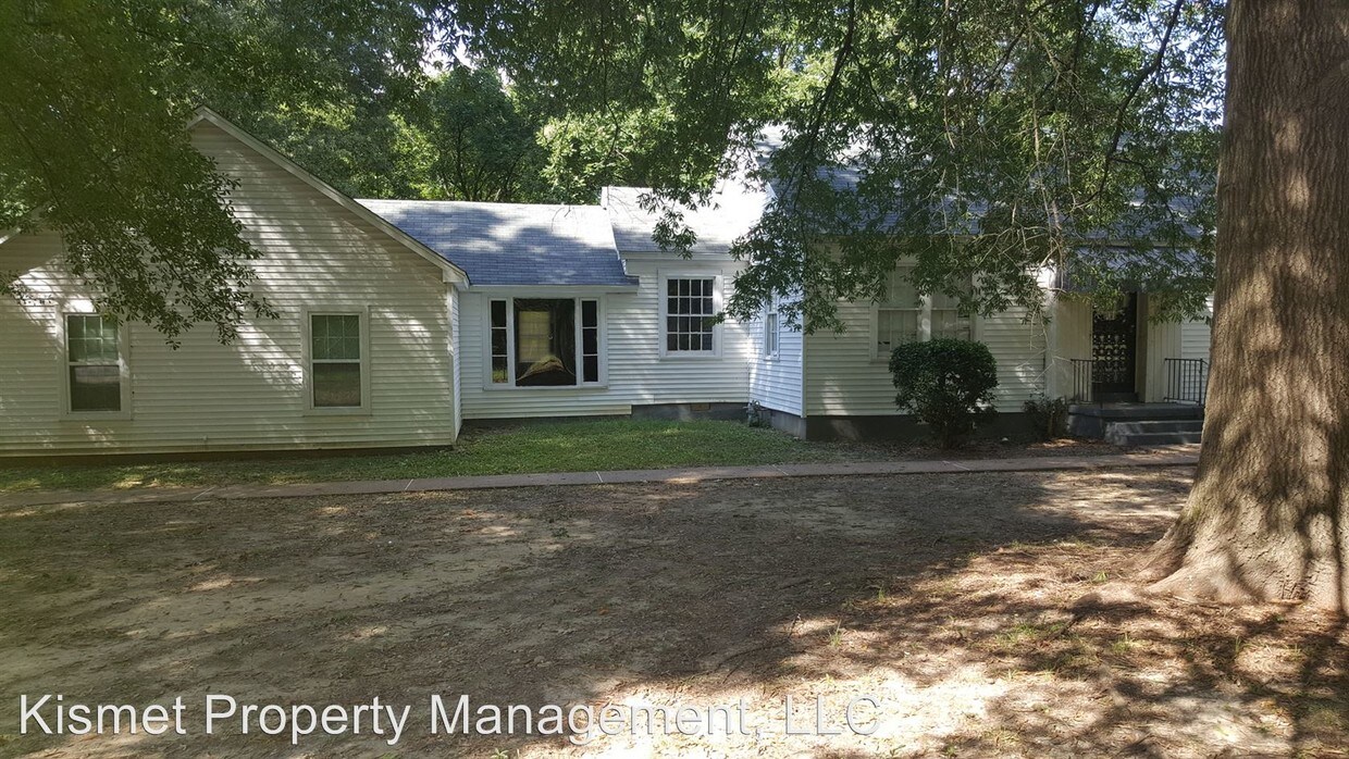 Primary Photo - 1058 Chambliss Rd