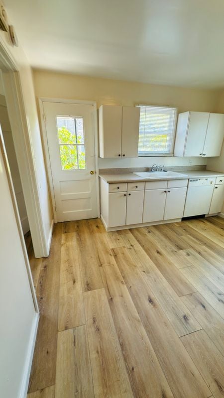 Building Photo - 383 Redondo Ave