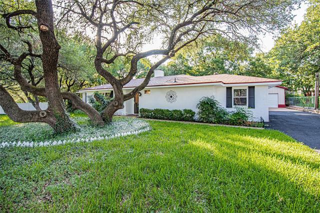 Building Photo - 1014 Sierra Vista Dr