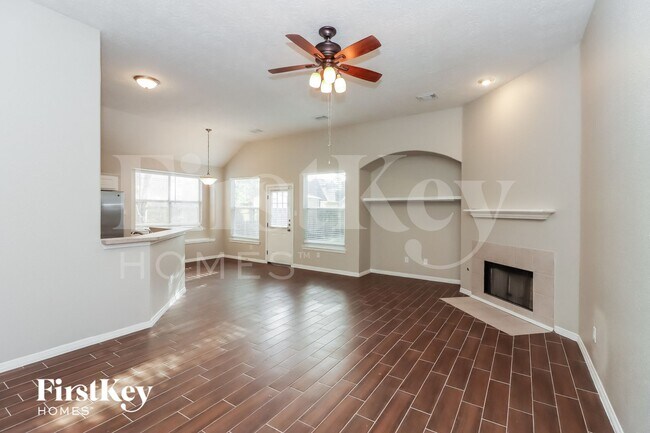 Foto del edificio - 23831 Spring Dane Dr