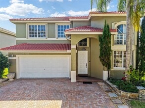 Building Photo - 4025 Sapphire Ln