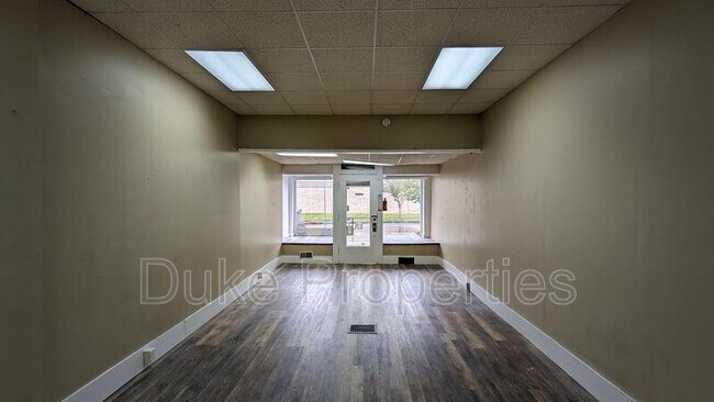 Foto del edificio - 659 Thurston Rd