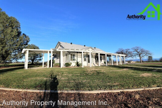 Building Photo - 3 br, 2 bath House - 21789 Seven Lakes Ln.