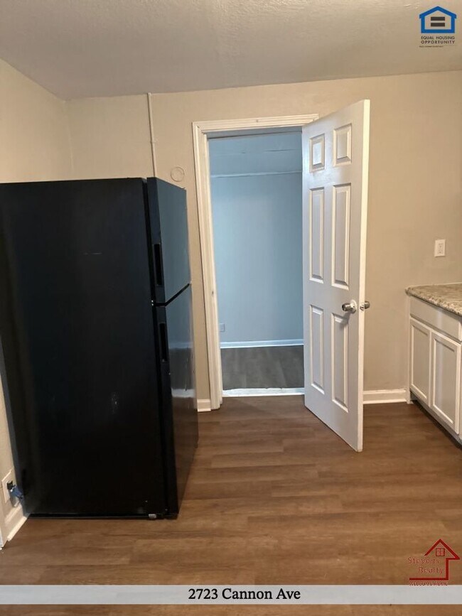 Foto del edificio - 2723 Pierce St