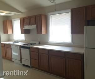 Foto del edificio - 1 br, 1 bath Apartment - 4415 Main Street