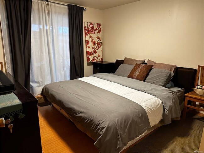 Foto del edificio - 15140 SE Newport Way