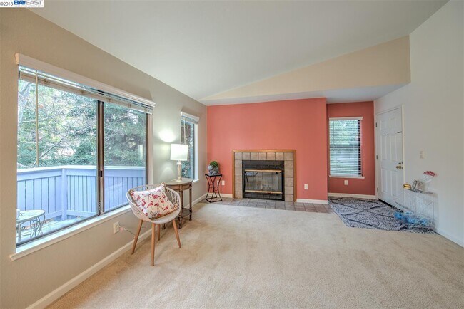 Foto del edificio - 7114 Cross Creek Cir