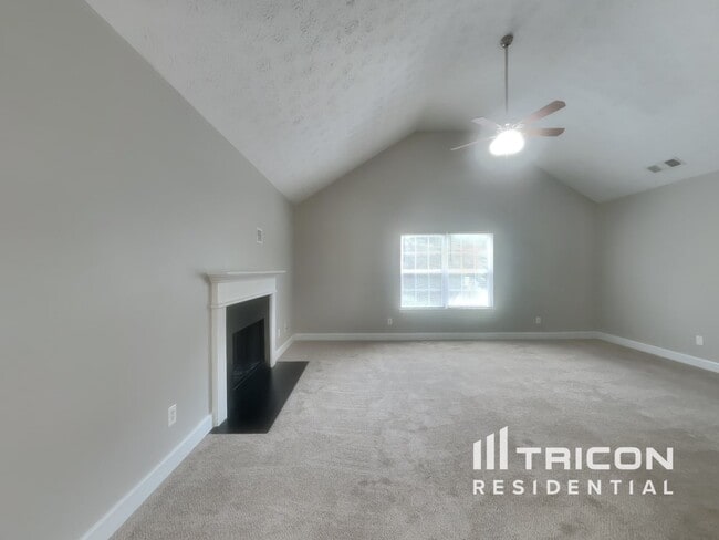 Building Photo - 7010 Red Maple Ln