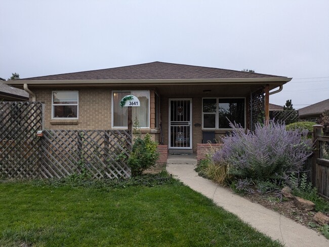 Building Photo - 3641 Grape St