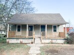 Primary Photo - 1614 S College St