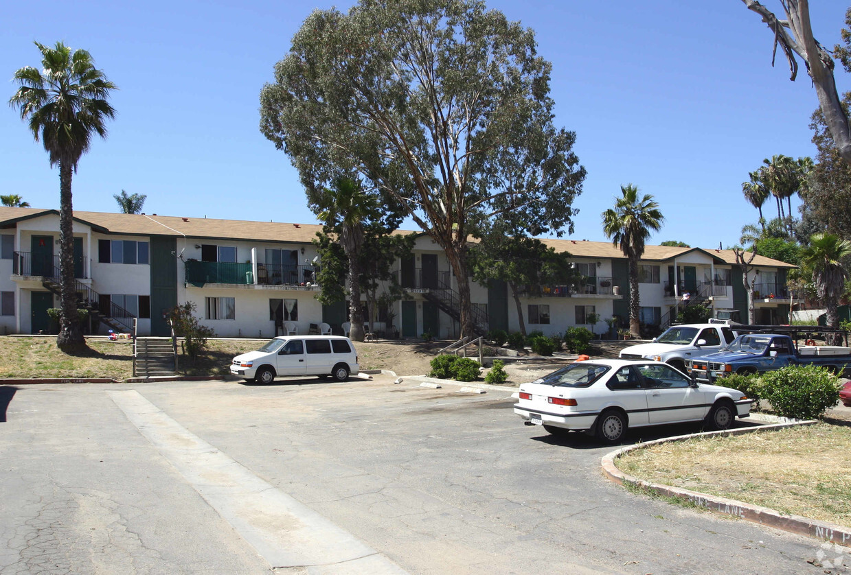 Building Photo - 339 Del Rio Way