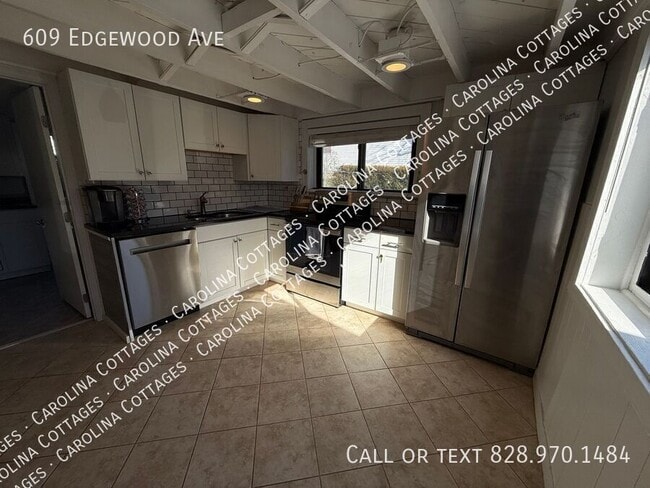 Building Photo - 609 Edgewood Ave