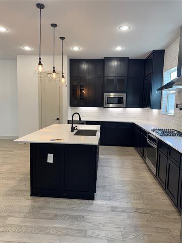 Foto del edificio - 2511 Carolwood Ln