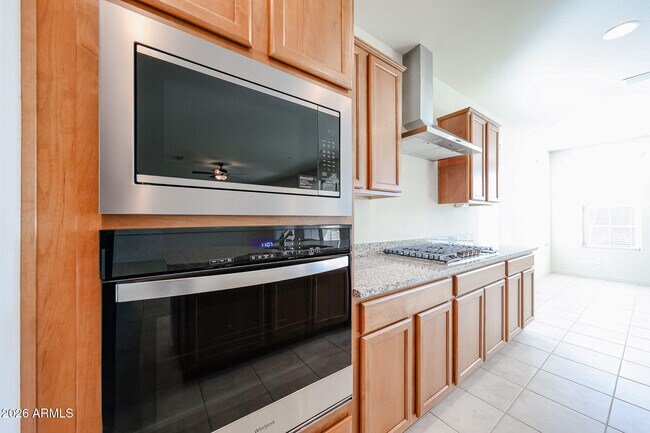 Building Photo - 13755 W Calle De Baca