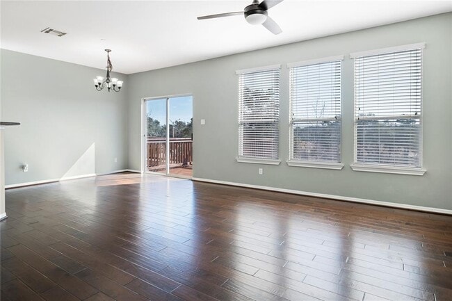 Building Photo - 700 Mandarin Flyway