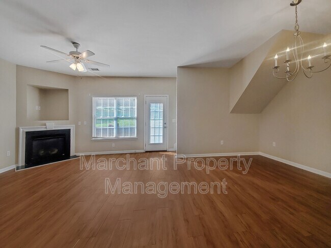 Building Photo - 412 Bridgewood Ct
