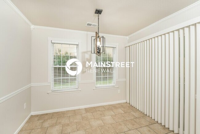 Foto del edificio - 3 Bedroom Pet-Friendly Home in BIRMINGHAM,...