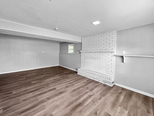 Building Photo - 7223 NW 84th Terrace